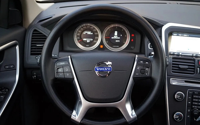 Volvo XC 60 cena 54999 przebieg: 156300, rok produkcji 2012 z Starachowice małe 781